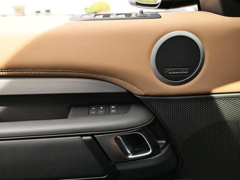 New 2026 Land Rover Discovery Limited Edition AWD/4WD image 25