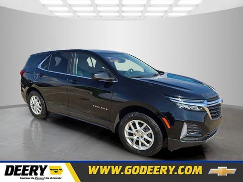 Used 2024 Chevrolet Equinox LT w/ LPO, Floor Liner Package AWD/4WD image 1