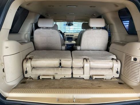 Used 2009 Chevrolet Tahoe LT w/ Suspension Package, Off-Road AWD/4WD image 8