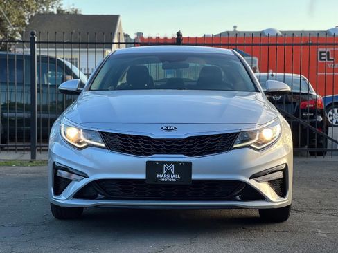 Used 2019 Kia Optima LX image 2
