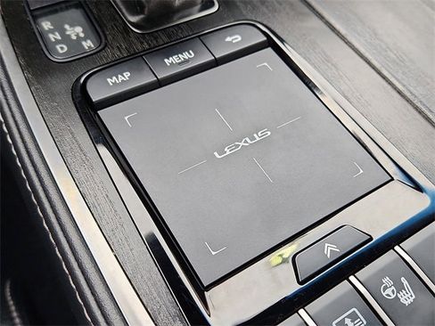 Used 2022 Lexus LS 500 AWD image 22