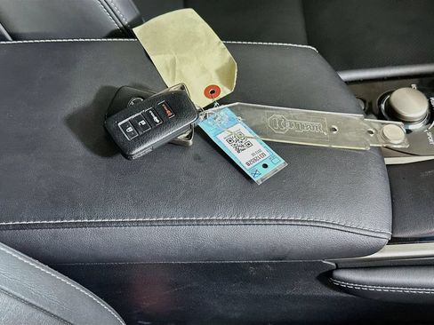Used 2013 Lexus GS 350 AWD w/ Premium Pkg image 33