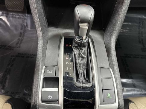 Used 2017 Honda Civic EX-L image 21