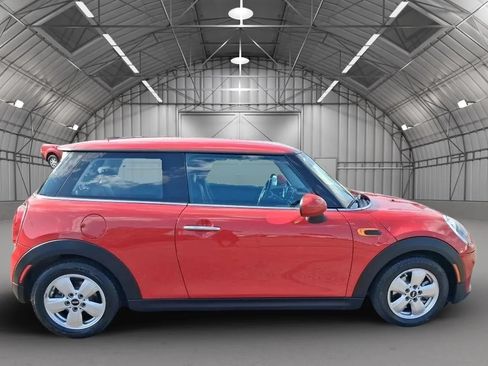 Used 2015 MINI Cooper 2-Door Hardtop FWD image 7