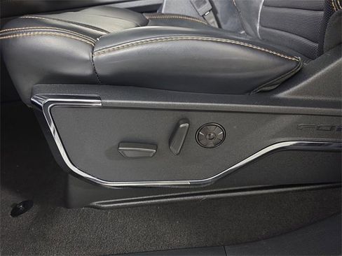 Certified 2024 Ford F250 Platinum w/ Tremor Off-Road Package image 21