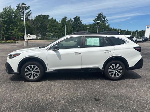 Used 2021 Subaru Outback AWD/4WD image 4