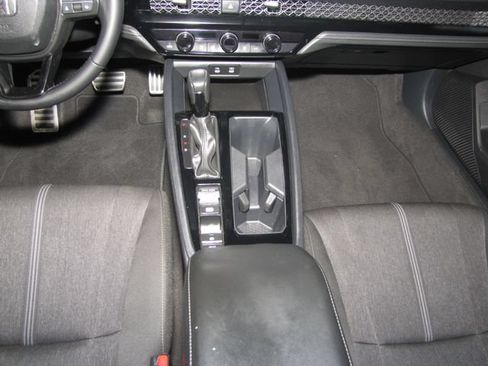 Certified 2023 Honda Accord Sport image 15