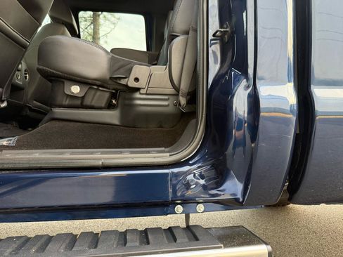 Used 2011 Ford F250 Lariat w/ Lariat Ultimate Pkg AWD/4WD image 59
