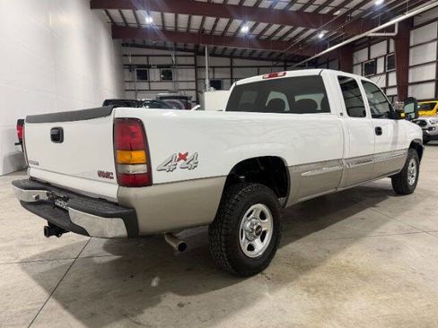 Used 2000 GMC Sierra 1500 SLE image 8