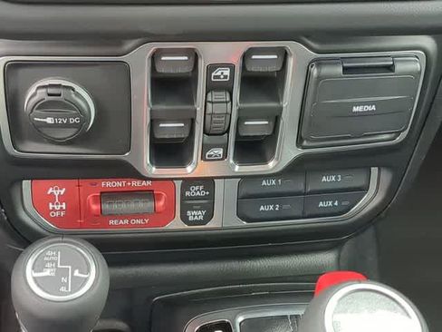 New 2026 Jeep Wrangler Unlimited Rubicon 392 image 30