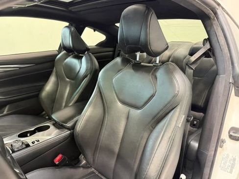 Used 2019 INFINITI Q60 3.0t Luxe image 22