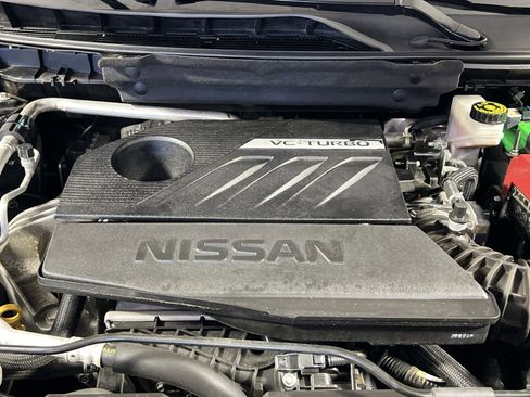Used 2023 Nissan Rogue SV w/ SV Premium Package image 28