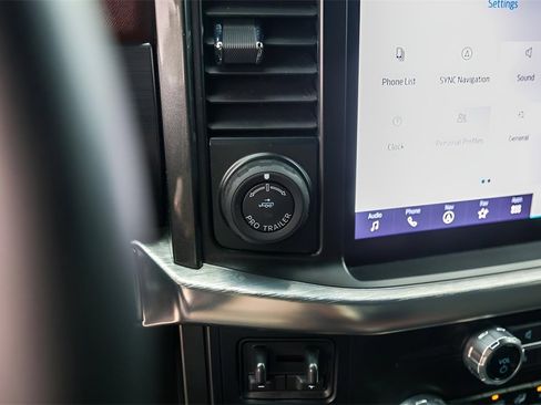 Used 2023 Ford F150 Lariat w/ Equipment Group 502A High image 21