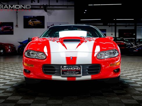 Used 2002 Chevrolet Camaro Z28 w/ SS Performance/Appearance Pkg RWD image 16