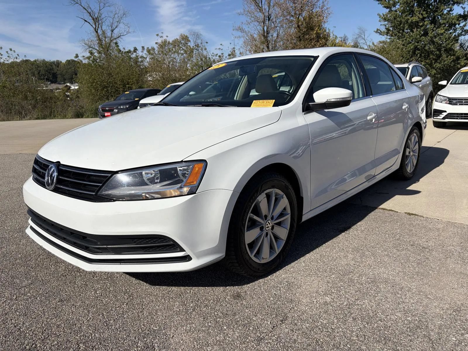Used 2015 Volkswagen Jetta SE FWD image 3