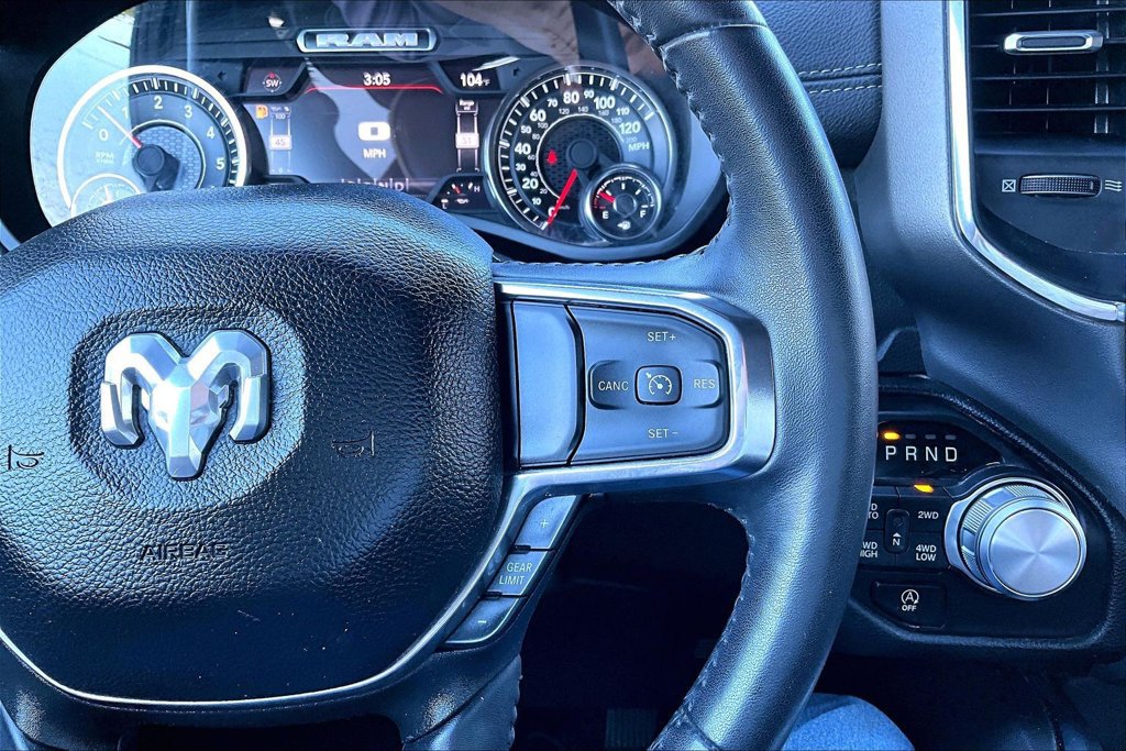 Used 2024 RAM 1500 Laramie AWD/4WD image 7