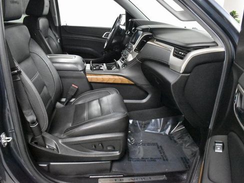 Used 2019 GMC Yukon XL Denali w/ Denali Ultimate Package image 14