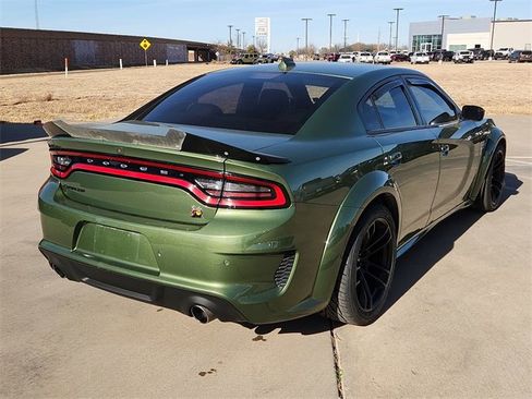 Used 2023 Dodge Charger Scat Pack image 4