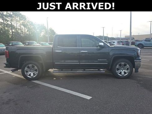 Used 2018 GMC Sierra 1500 SLT w/ Enhanced Driver Alert Package image 3
