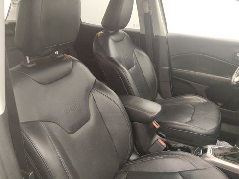 Used 2019 Jeep Compass High Altitude FWD image 21