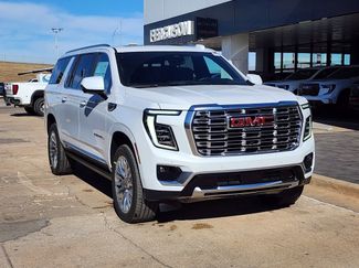 New 2026 GMC Yukon XL Denali w/ Sun & Power Step Package video 1