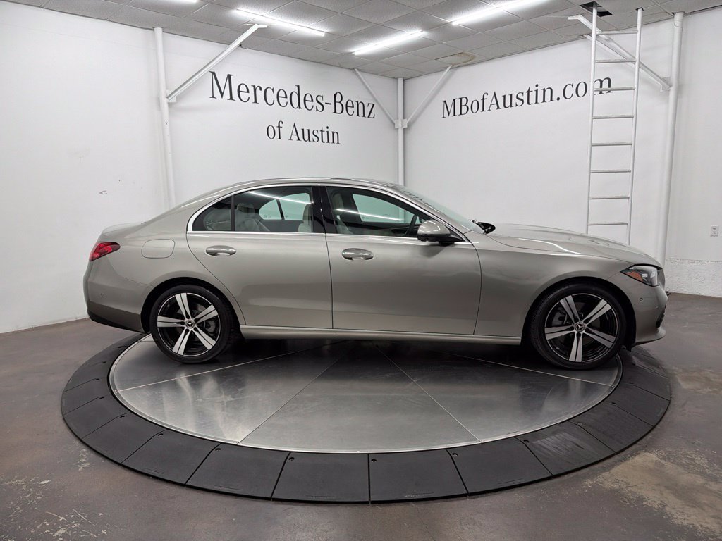 Used 2024 Mercedes-Benz C 300 Sedan image 9