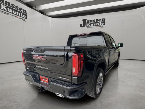 Used 2024 GMC Sierra 1500 Denali w/ Denali Reserve Package AWD/4WD image 3