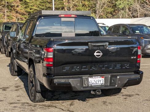 Used 2024 Nissan Frontier SV w/ SV Convenience Package image 7