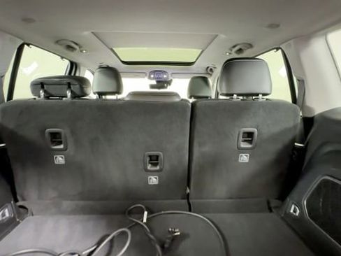 Used 2023 Jeep Grand Cherokee 4WD 4xe w/ Luxury Tech Group II image 22