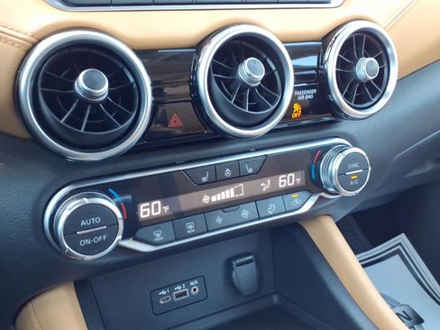 Certified 2023 Nissan Sentra SV w/ SV Premium Package image 27