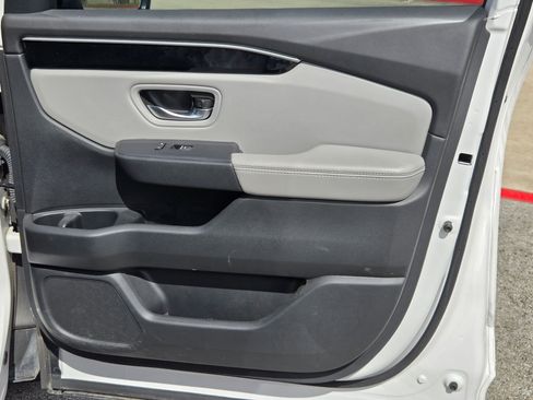 Used 2024 Honda Pilot EX-L image 28