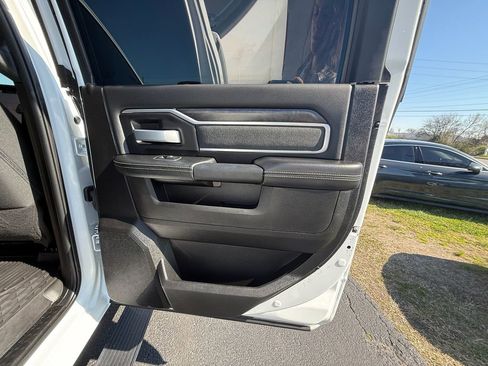 Used 2023 RAM 2500 Big Horn w/ Level 1 Equipment Group image 20