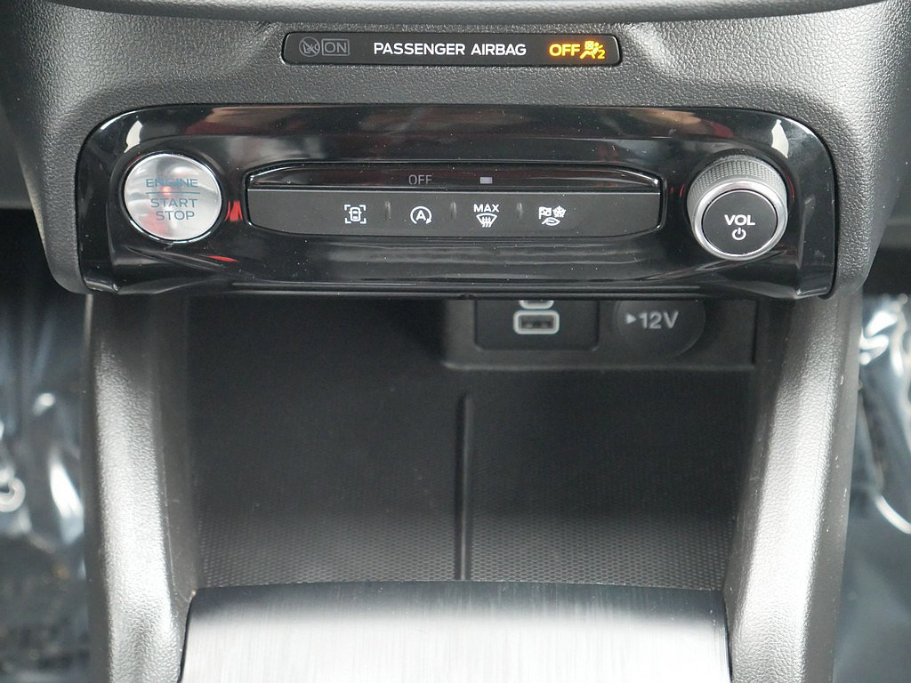 Used 2024 Ford Escape ST-Line w/ Tech Pack #1 AWD/4WD image 23
