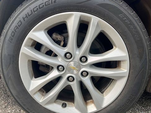 Used 2018 Chevrolet Malibu LT FWD image 22