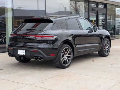 New 2026 Porsche Macan S AWD/4WD image 9