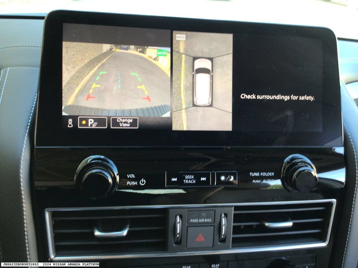 Used 2024 Nissan Armada Platinum w/ Captain's Chairs Package AWD/4WD image 18