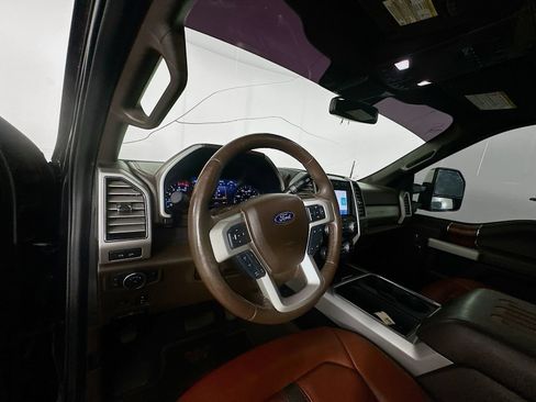 Used 2020 Ford F250 King Ranch w/ King Ranch Ultimate Package AWD/4WD image 9