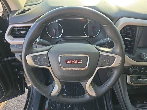 Used 2023 GMC Acadia Denali w/ Denali Ultimate Package image 11