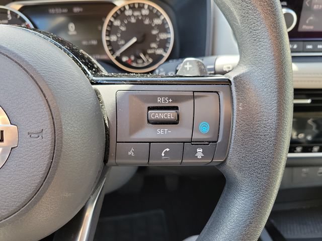 Certified 2021 Nissan Rogue SV FWD image 27