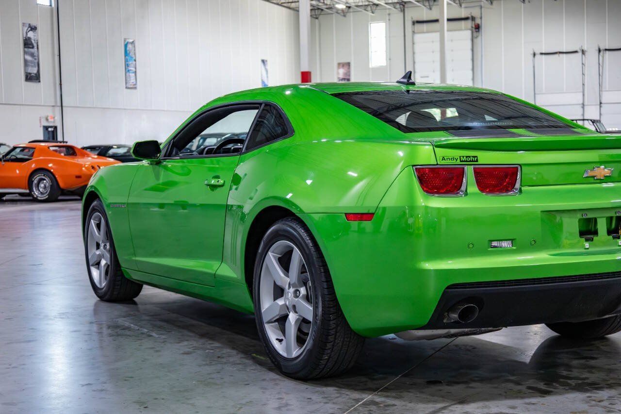 Used 2010 Chevrolet Camaro LT RWD image 26