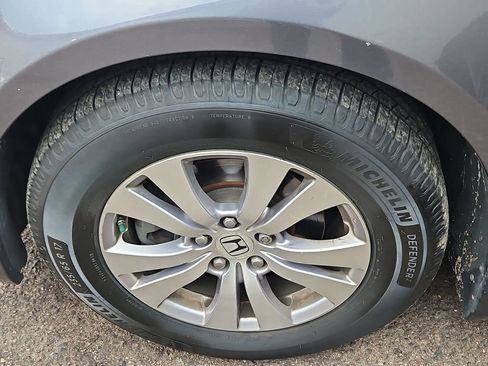 Used 2014 Honda Odyssey EX-L image 10