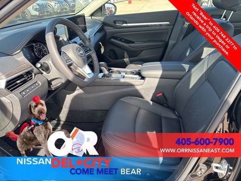 New 2025 Nissan Altima 2.5 SL image 16