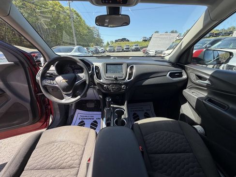 Used 2018 Chevrolet Equinox LT image 14