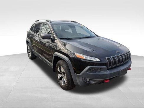 Used 2014 Jeep Cherokee Trailhawk w/ Technology Group image 3