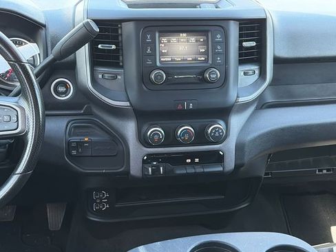 Used 2024 RAM 3500 Tradesman w/ Chrome Appearance Group AWD/4WD image 12