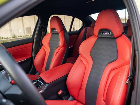 Used 2025 BMW M3 w/ Executive Package image 5