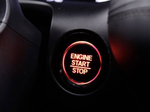 Certified 2023 Honda HR-V LX image 29