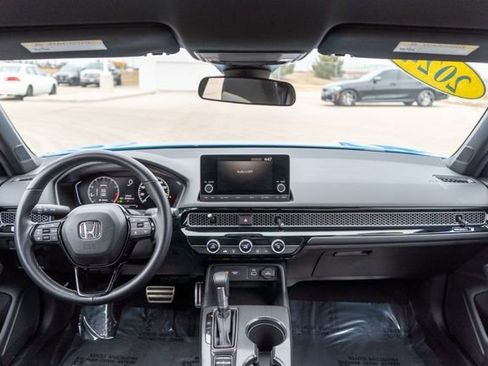 Used 2024 Honda Civic Sport image 14