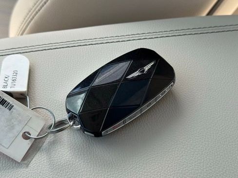 New 2026 Genesis G70 2.5T Prestige image 29