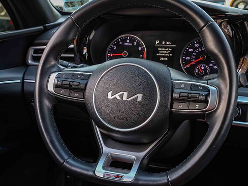 Used 2022 Kia K5 GT-Line w/ GT-Line FWD Premium Package image 9